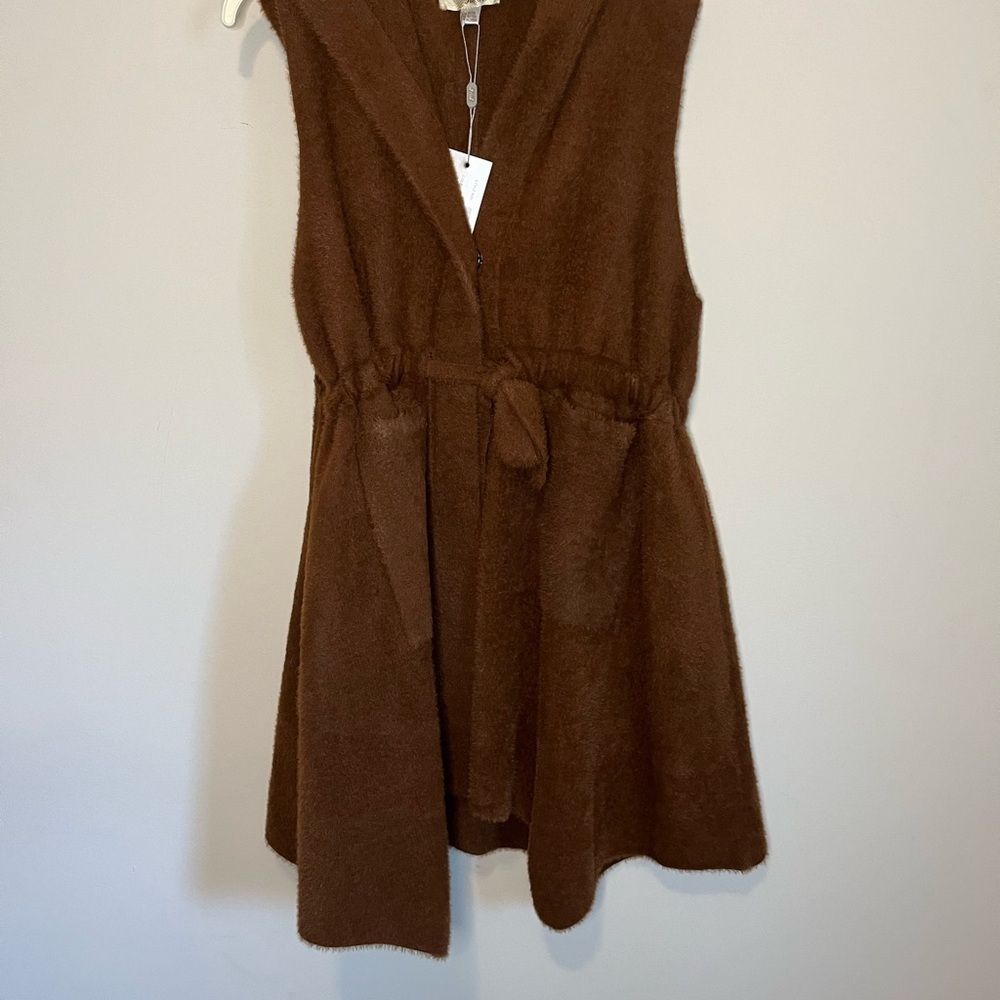 NWT Wool Blend Cozy Hooded Vest Size Medium - Picture 5 of 13
